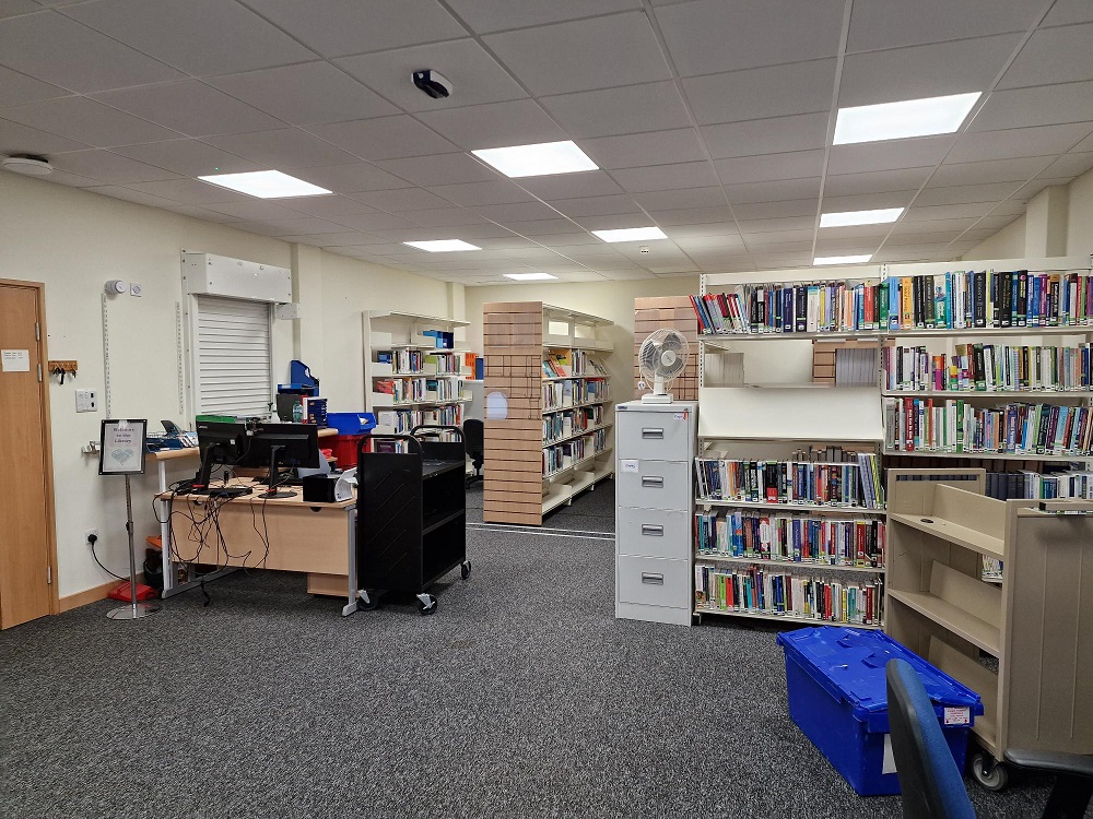 Picture of the library at Elizabeth House